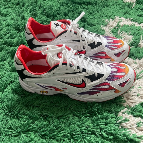 Supreme x Nike - Picture 2 of 5